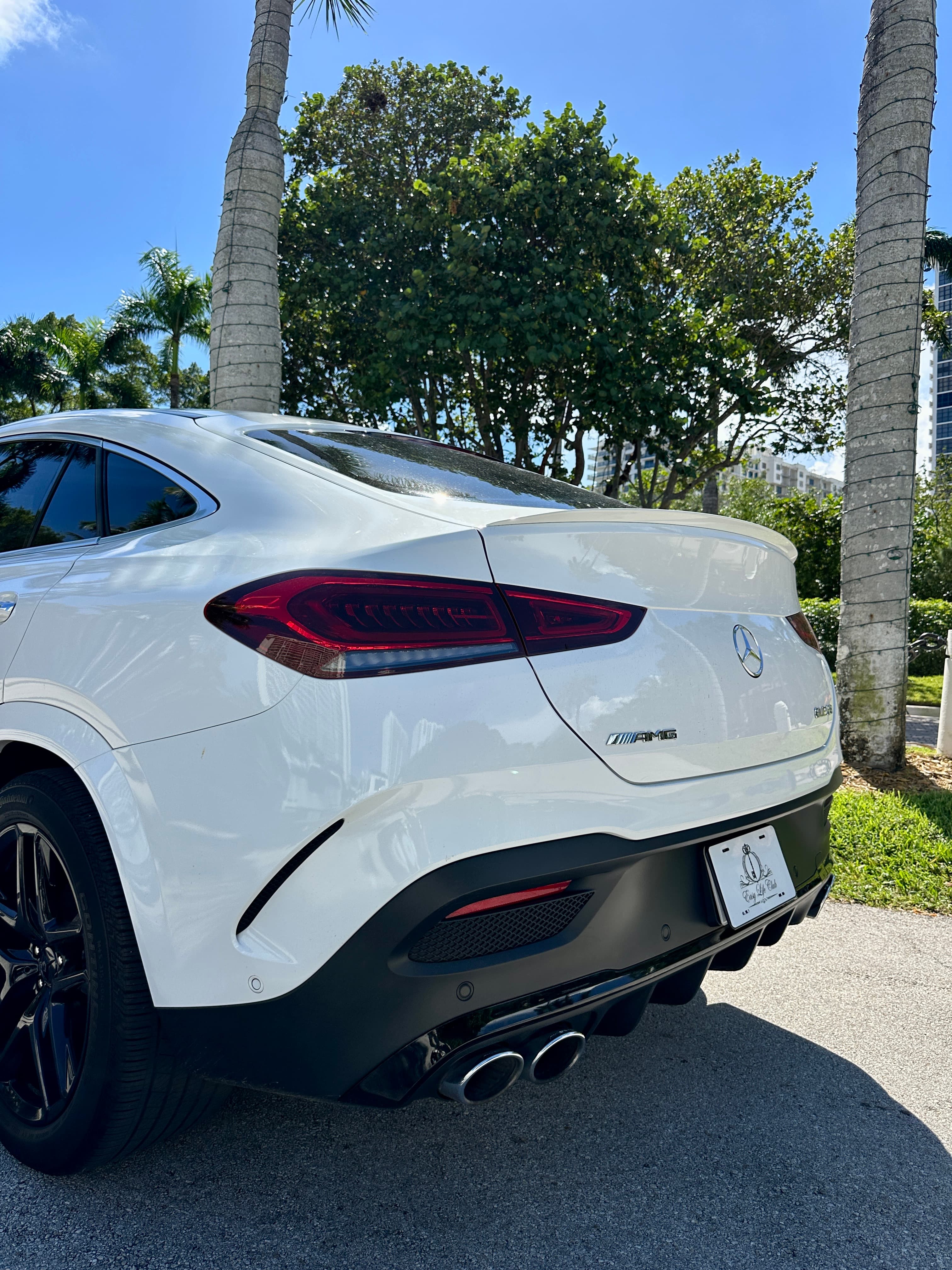 Mercedes-Benz GLE 53 thumbnail 2