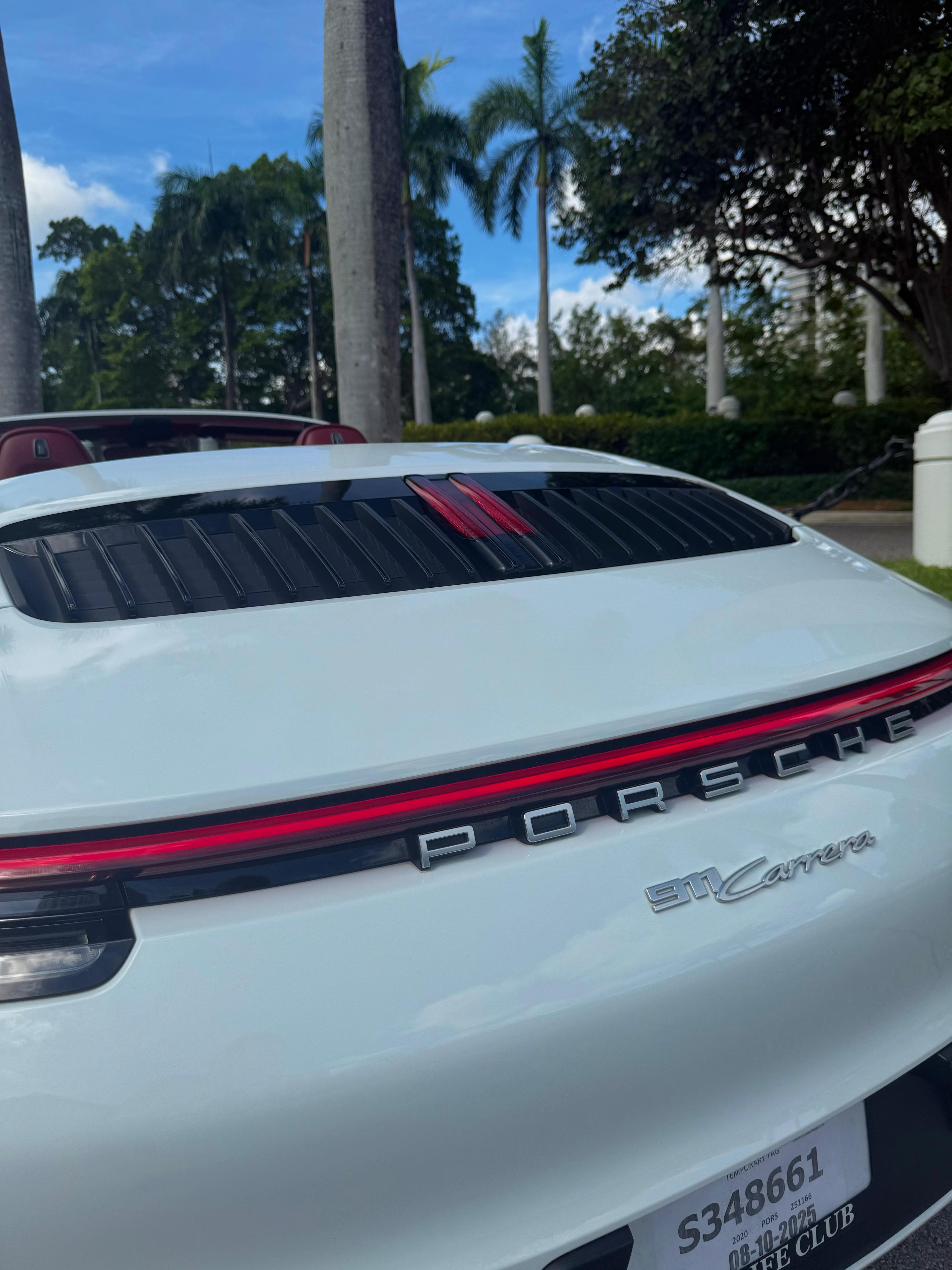 Porsche 911 Carrera Cabrio thumbnail 4