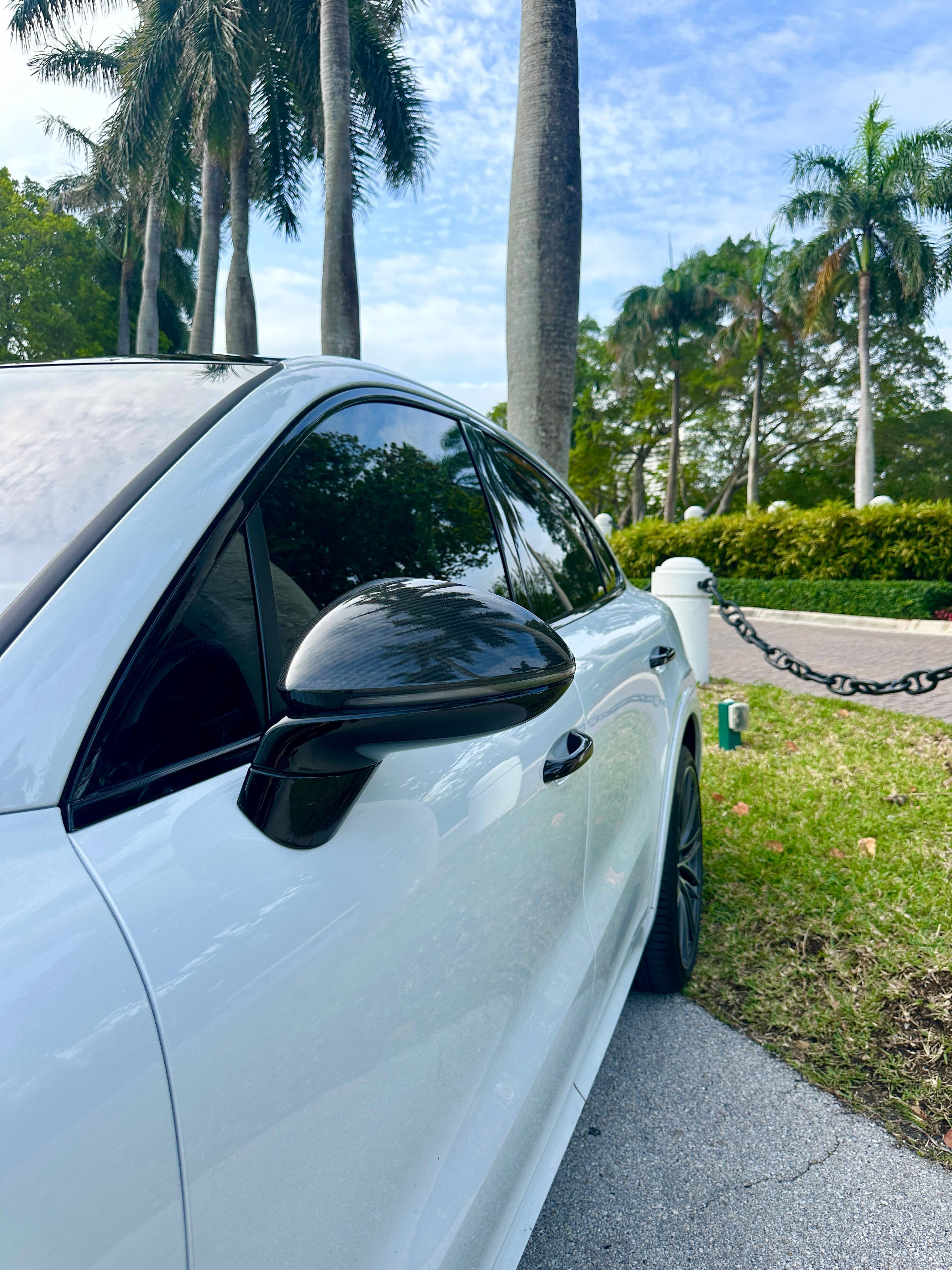 Porsche Cayenne Coupe thumbnail 4