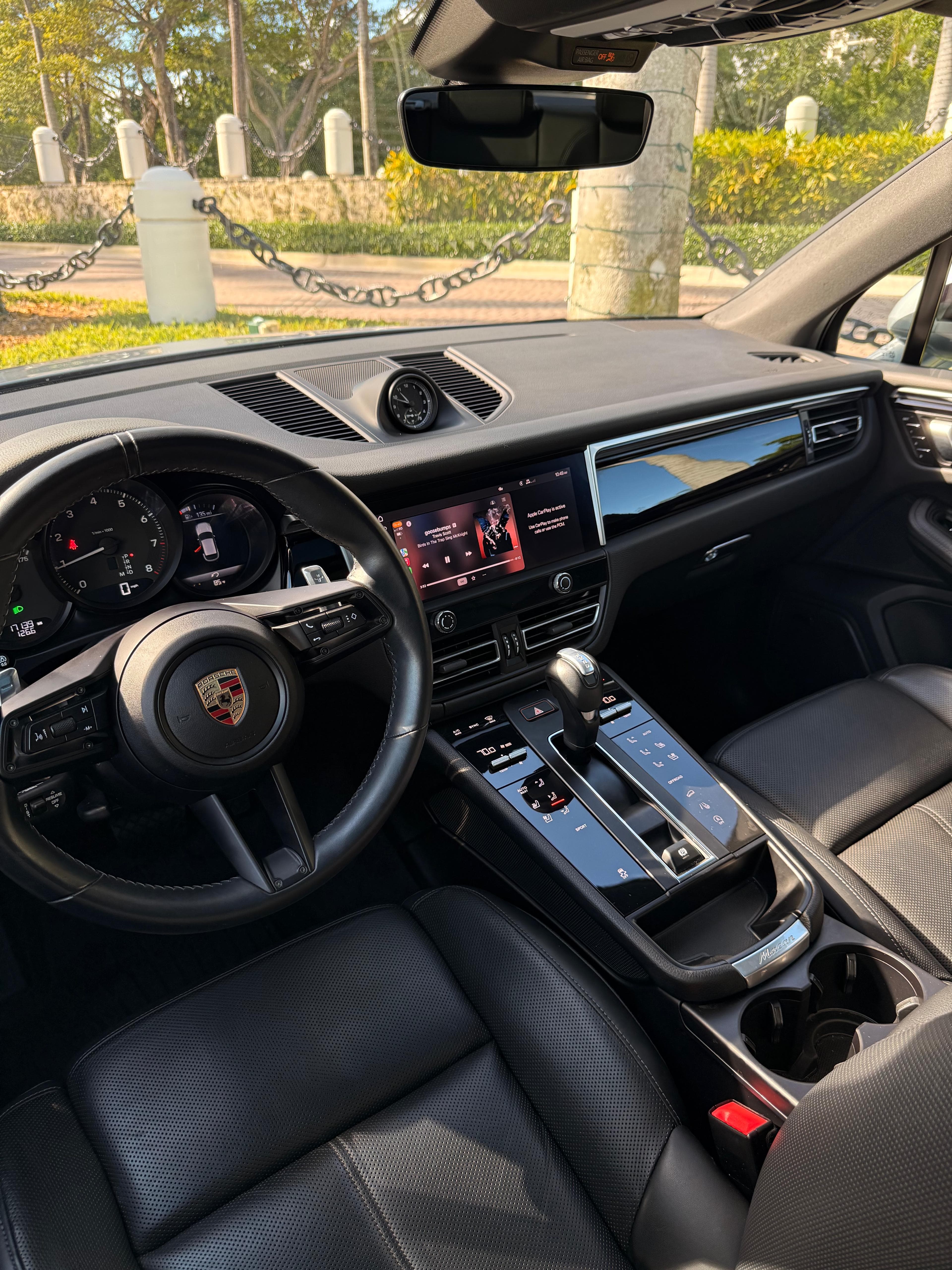 Porsche Macan thumbnail 2